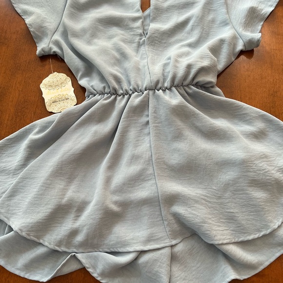 Altar’d State Ruffled Tie Waist Romper Sz M - Picture 12 of 14